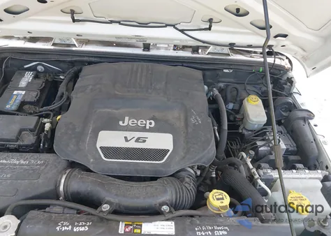 2014 Jeep Wrangler Unlimited Sport from USA, damaged, VIN 1C4BJWDG6EL115627